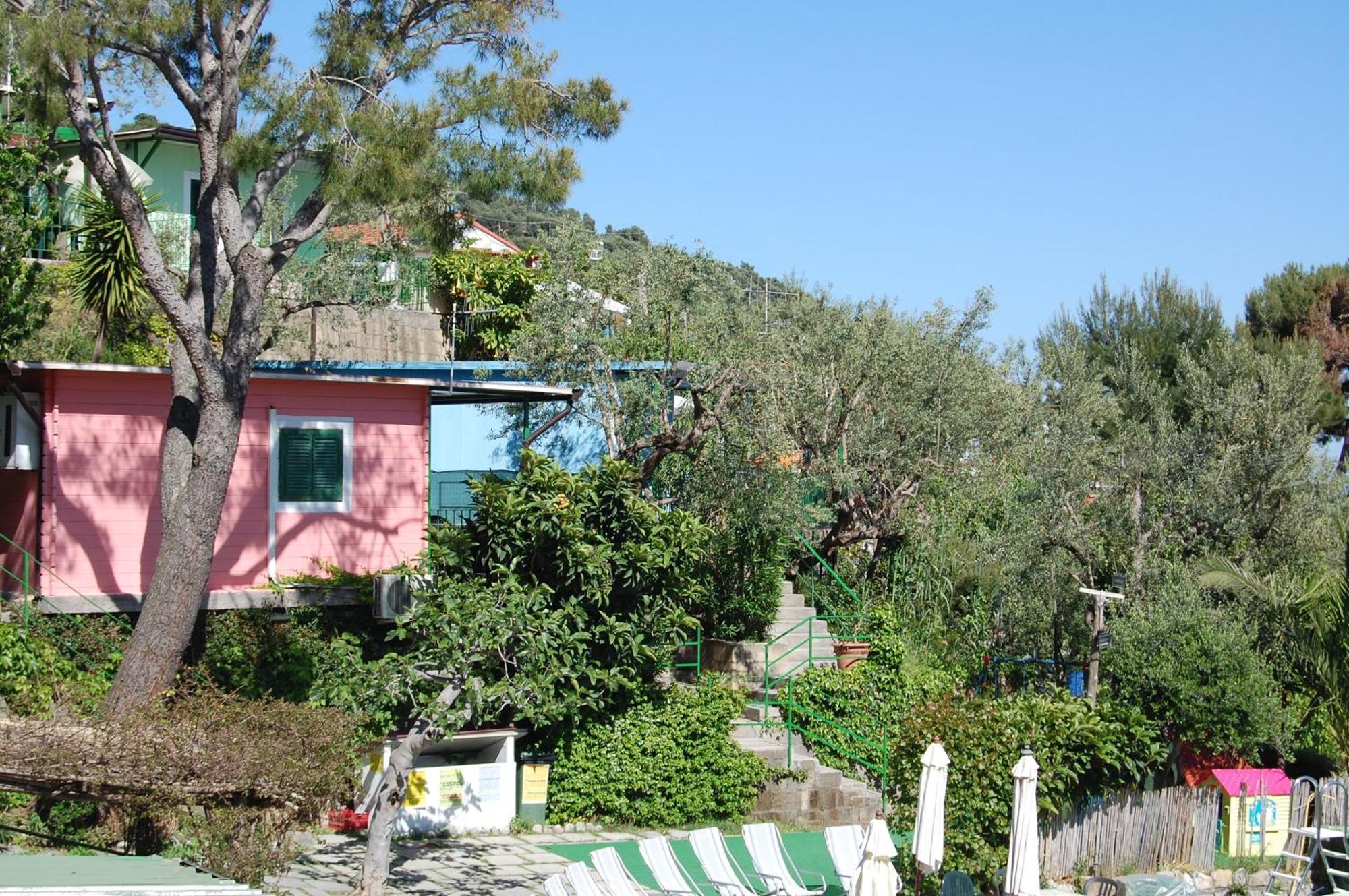 Camping Villaggio Nettuno Nerano Bagian luar foto