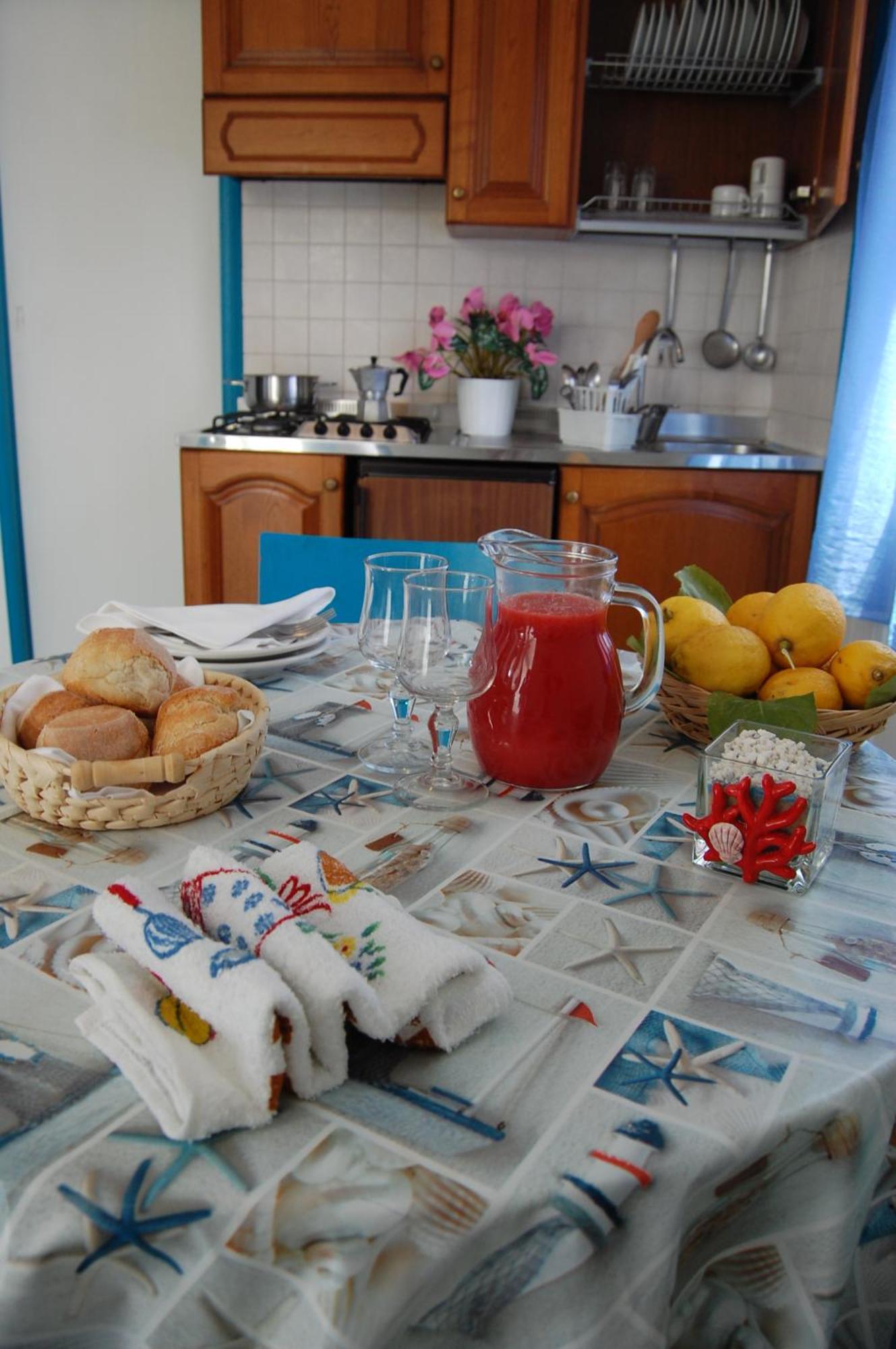 Camping Villaggio Nettuno Nerano Bagian luar foto