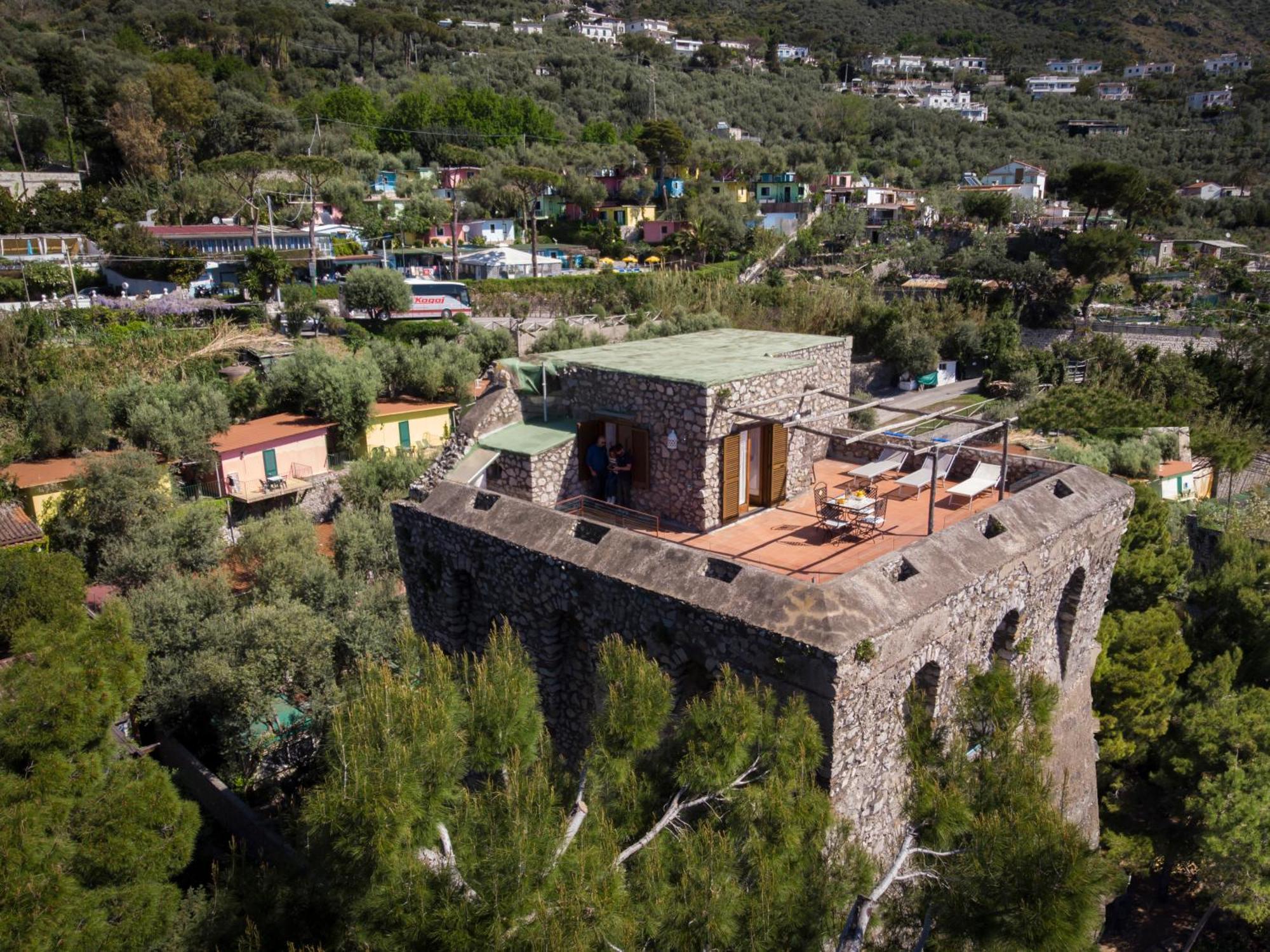 Camping Villaggio Nettuno Nerano Bagian luar foto