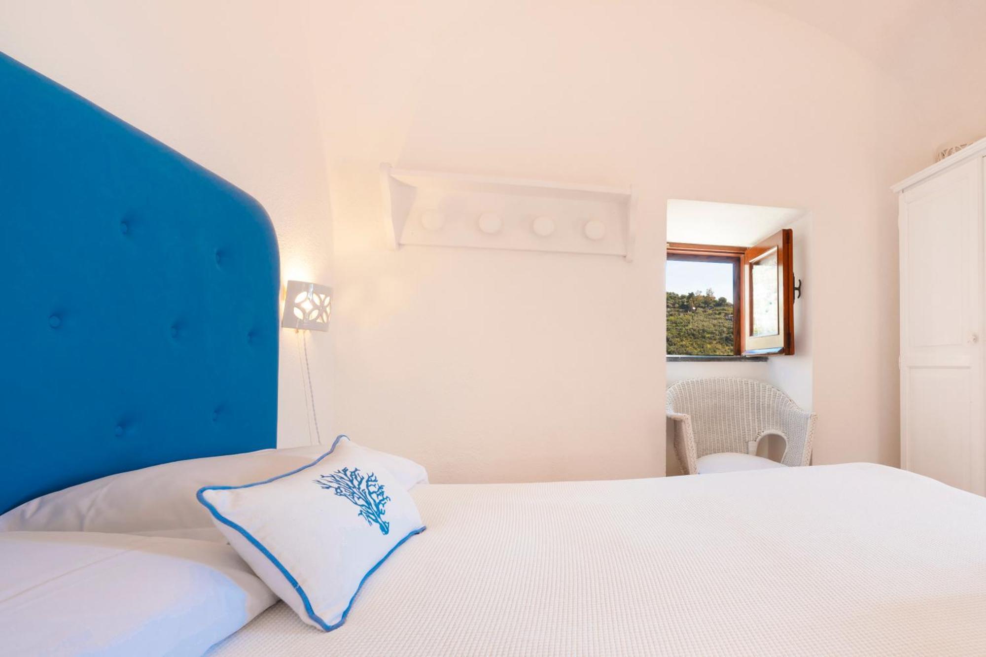 Camping Villaggio Nettuno Nerano Bagian luar foto